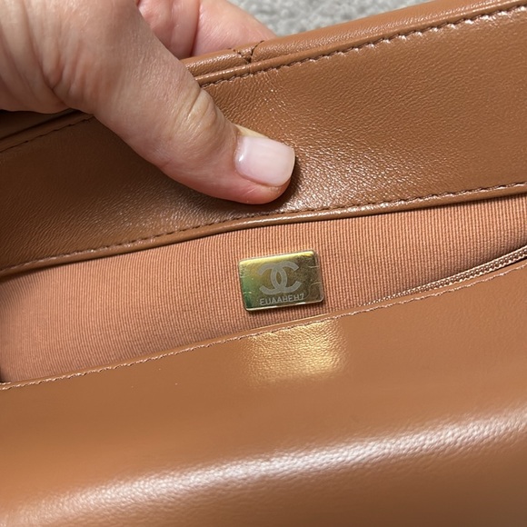 Chanel 19 caramel bag - Picture 16 of 16